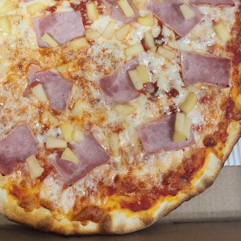 Hawaiian Pizza Delight